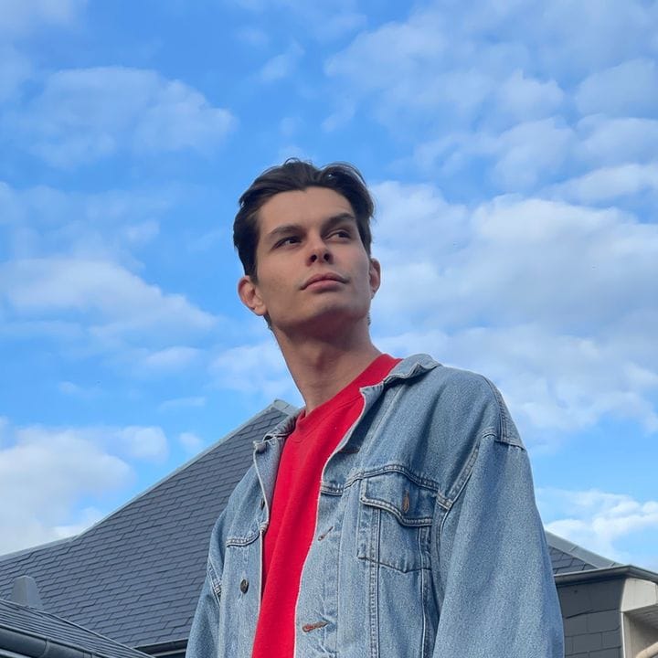 Baptiste 🙋🏻‍♂️, Entertainment influencer in France