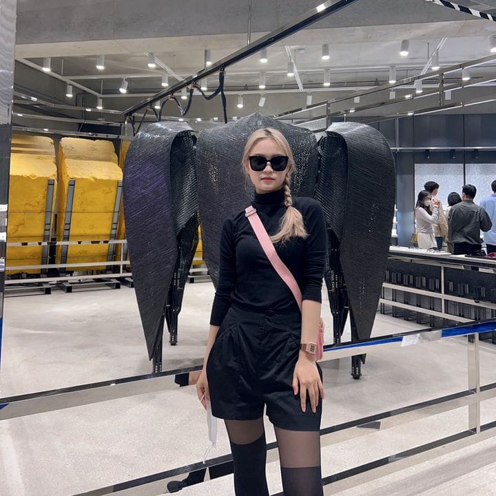 Rina Và Seoul, Beauty & Skincare influencer in South Korea