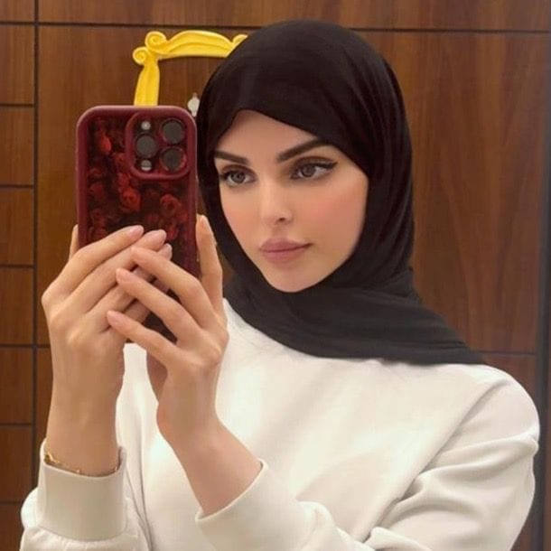 Shoug Mansour, Beauty & Skincare influencer in UAE