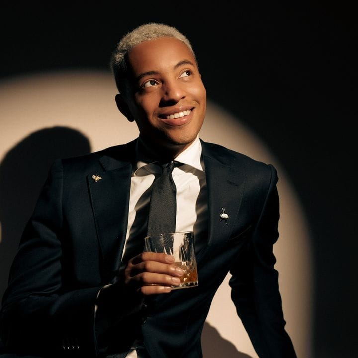 asantemadrigal, Entertainment influencer in South Korea