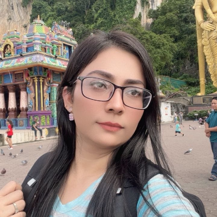 Fizza Salah, Travel influencer in UAE