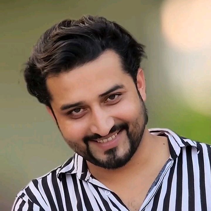 🇵🇹Sunil Paudel🇵🇹, Travel influencer in UAE