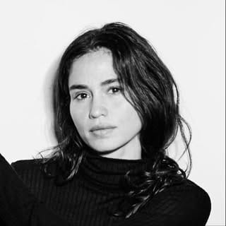 Nanda Costa, Entertainment influencer in Italy