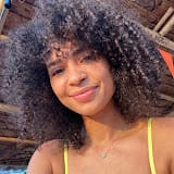 Nikita Maxwell, Healthcare influencer in Netherlands