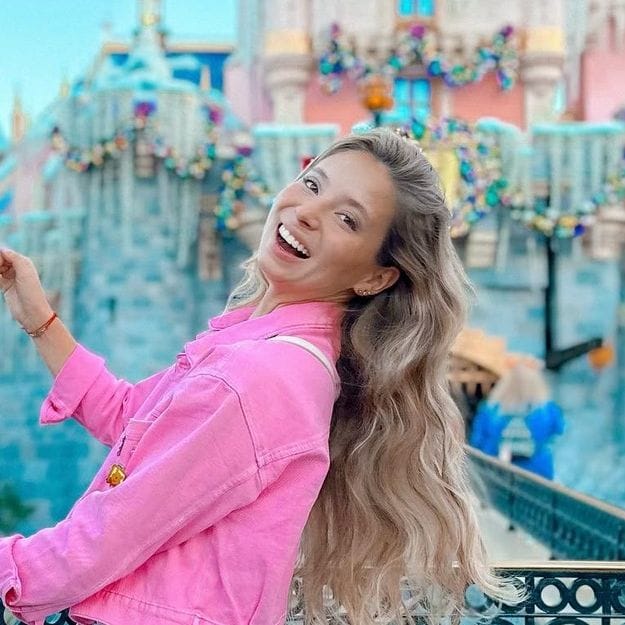 Maca Leichtle, Lifestyle influencer in Costa Rica
