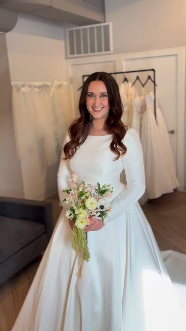 Post 3 by Renee Austin Wedding on Instagram (video)