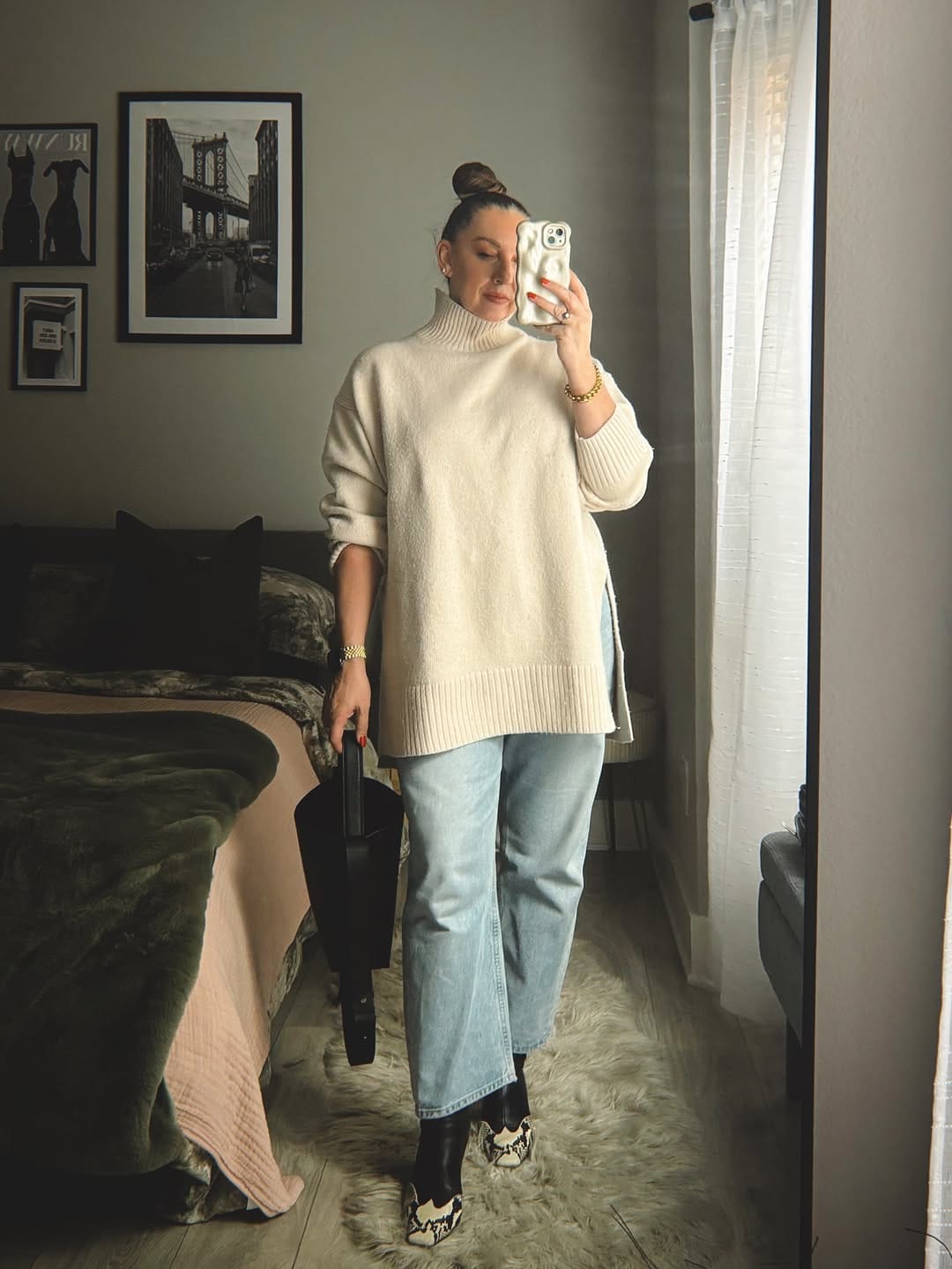 Post 8 by Abbi Hannides | Corporate FA and Personal Stylist on Instagram (carousel)