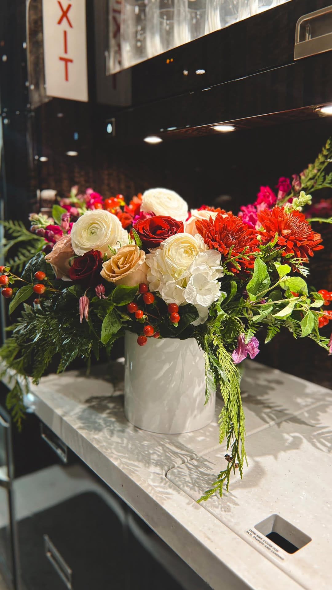 Post 12 by Abbi Hannides | Corporate FA and Personal Stylist on Instagram (video)