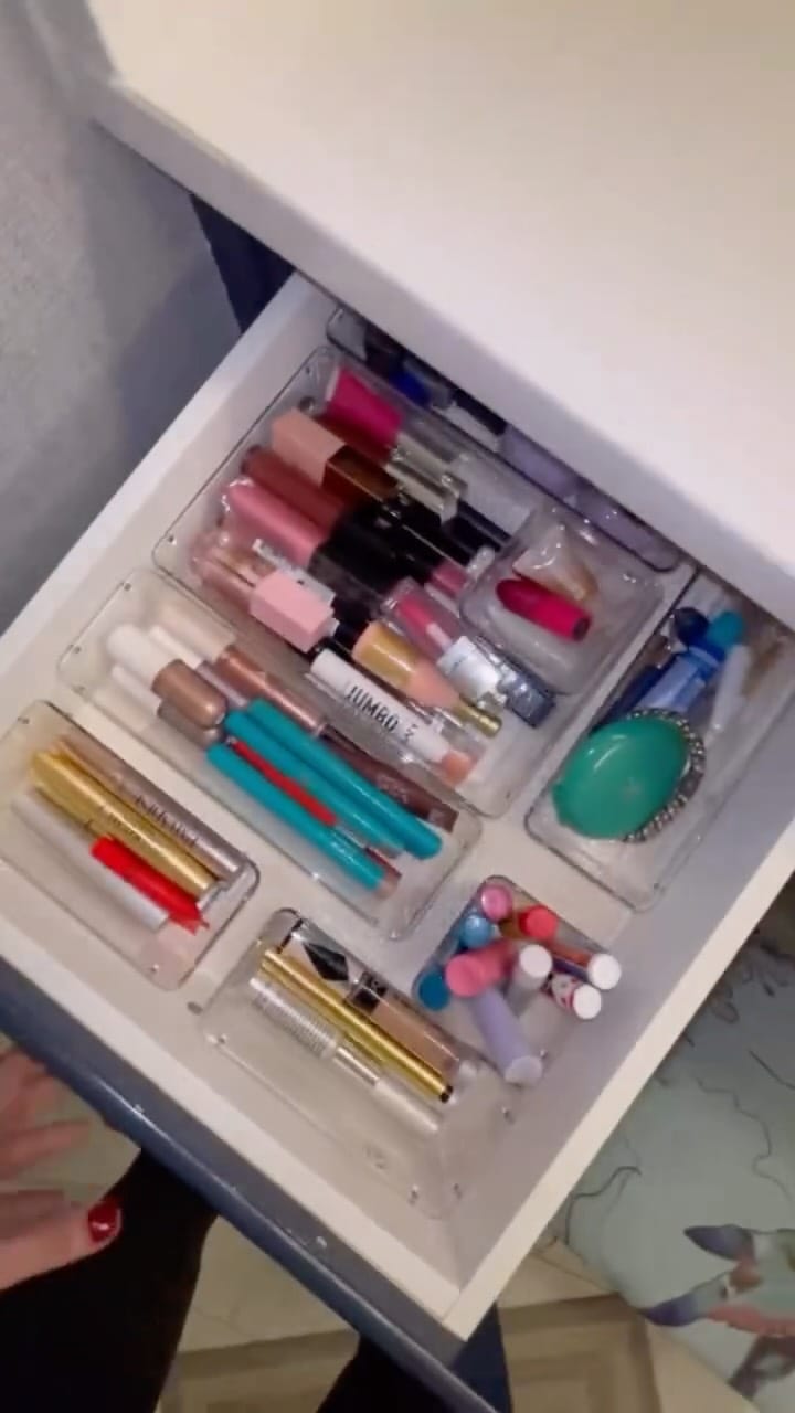 Post 12 by jen boaz art on Instagram (video)