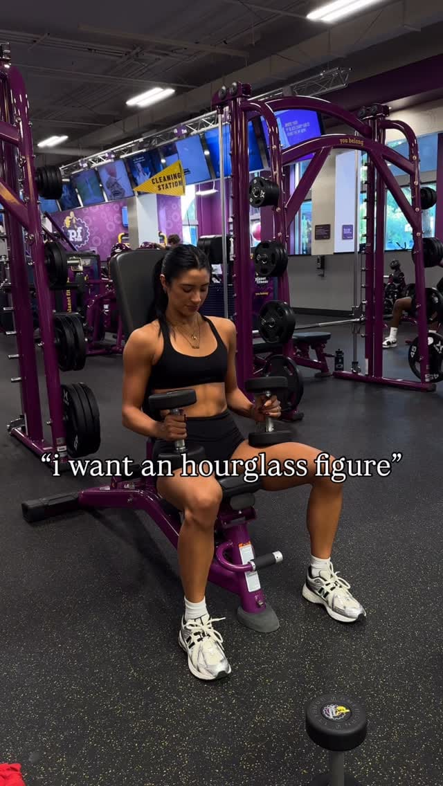 Post 12 by AVA COLLINS on Instagram (video)