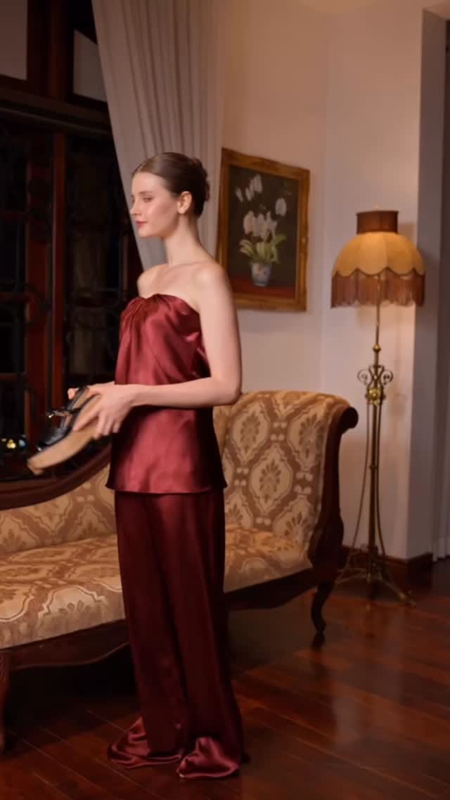 Post 3 by Arotagas® | American Luxury Fashion on Instagram (video)