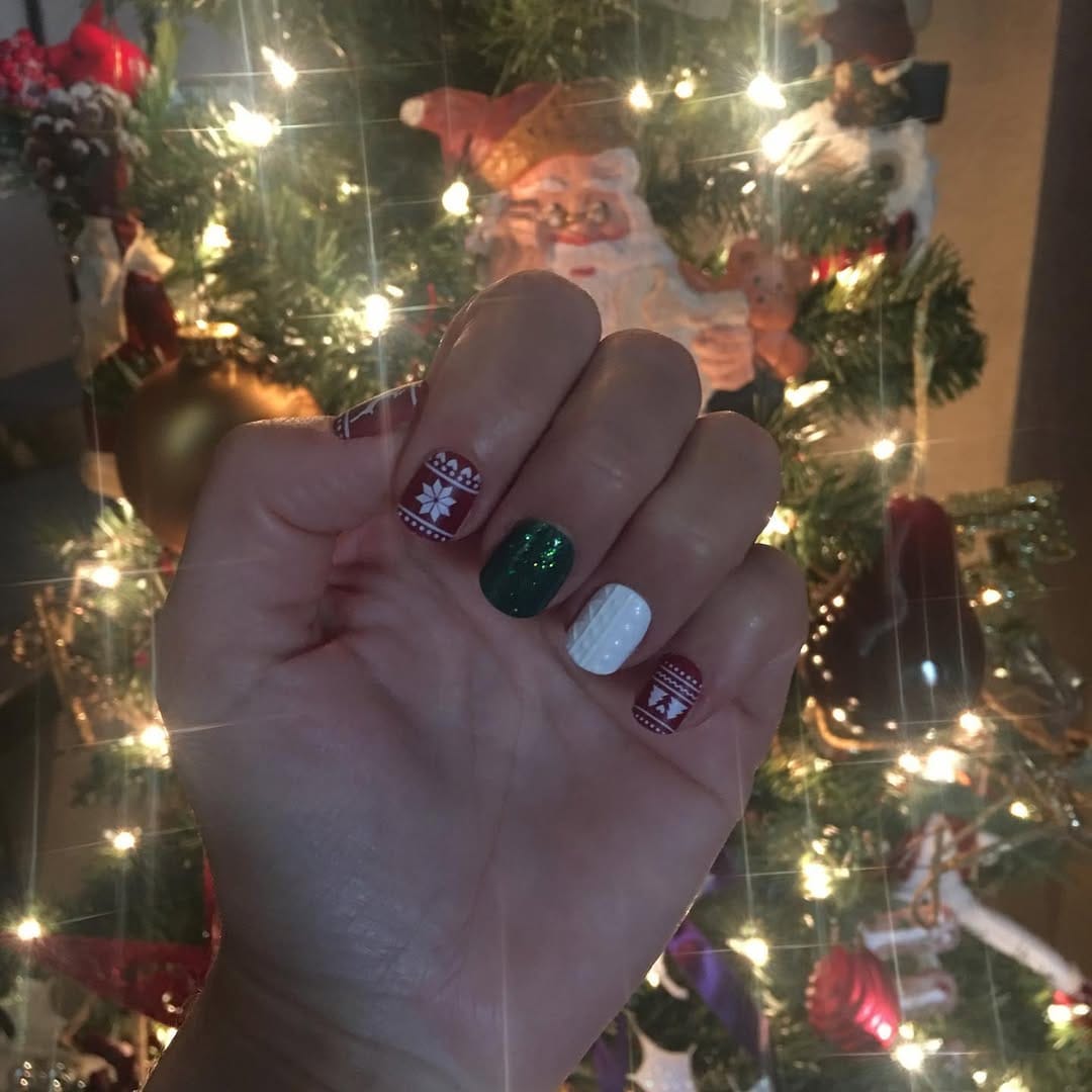 Post 4 by HeadtoToebyJen on Instagram (image)