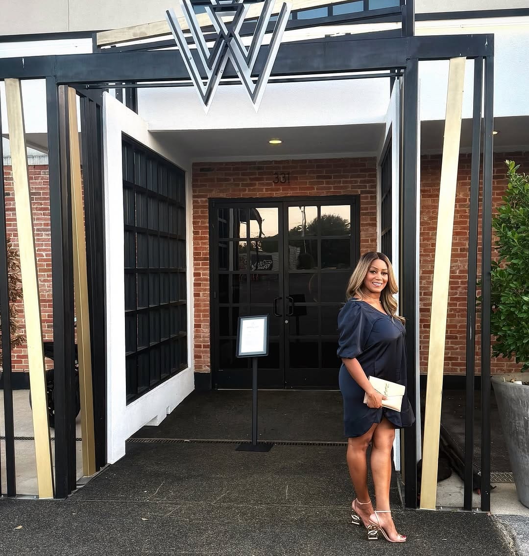 Post 6 by Danielle Carter on Instagram (carousel)