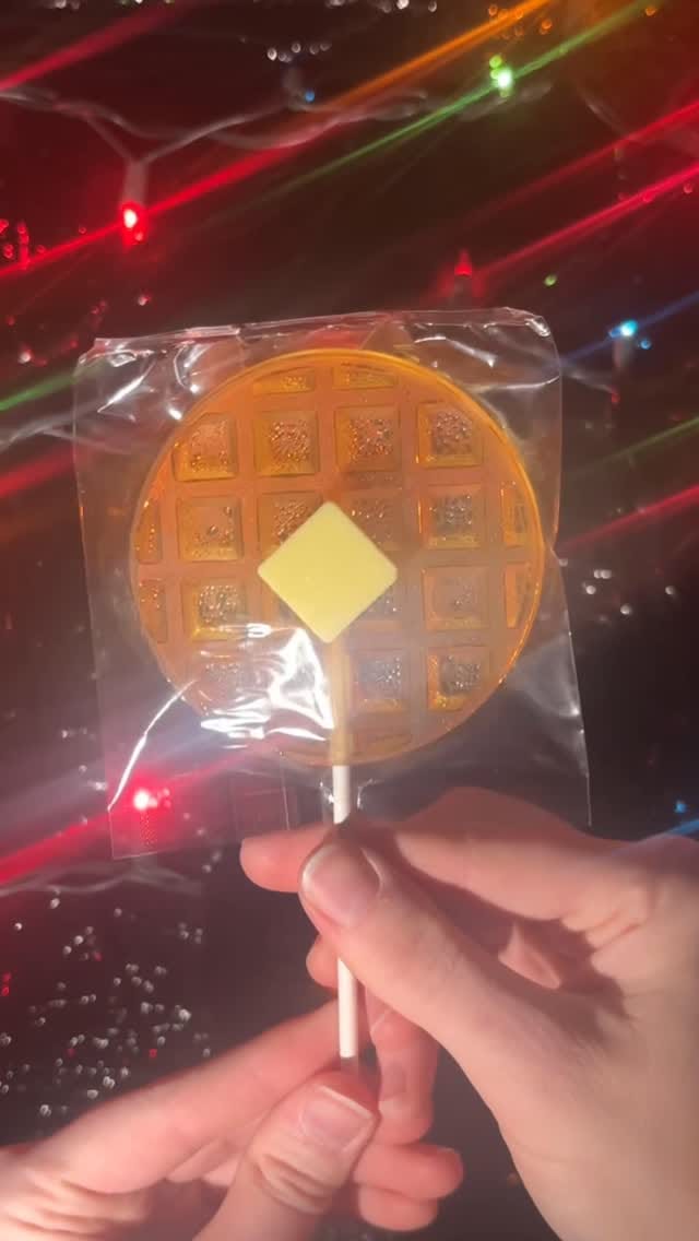 Post 6 by @puresugarcandy on Instagram (video)