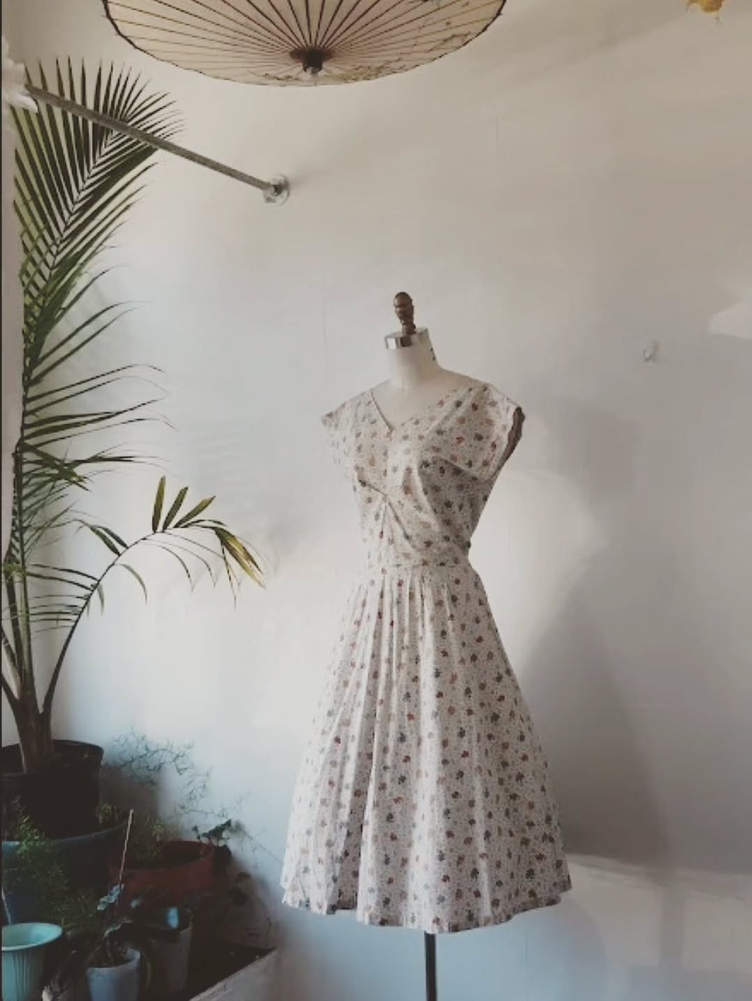 Post 3 by Vivian Vintage 8 | Antique & Vintage Fashion / Clothing on Instagram (image)