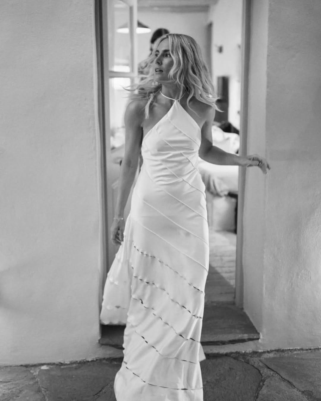 Post 7 by P.S. Bridal on Instagram (image)