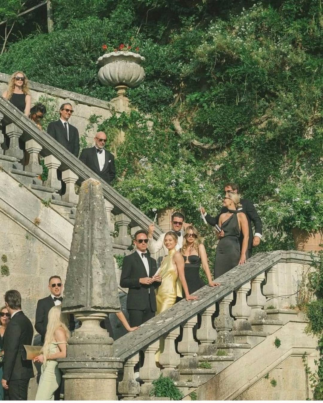 Post 4 by P.S. Bridal on Instagram (image)