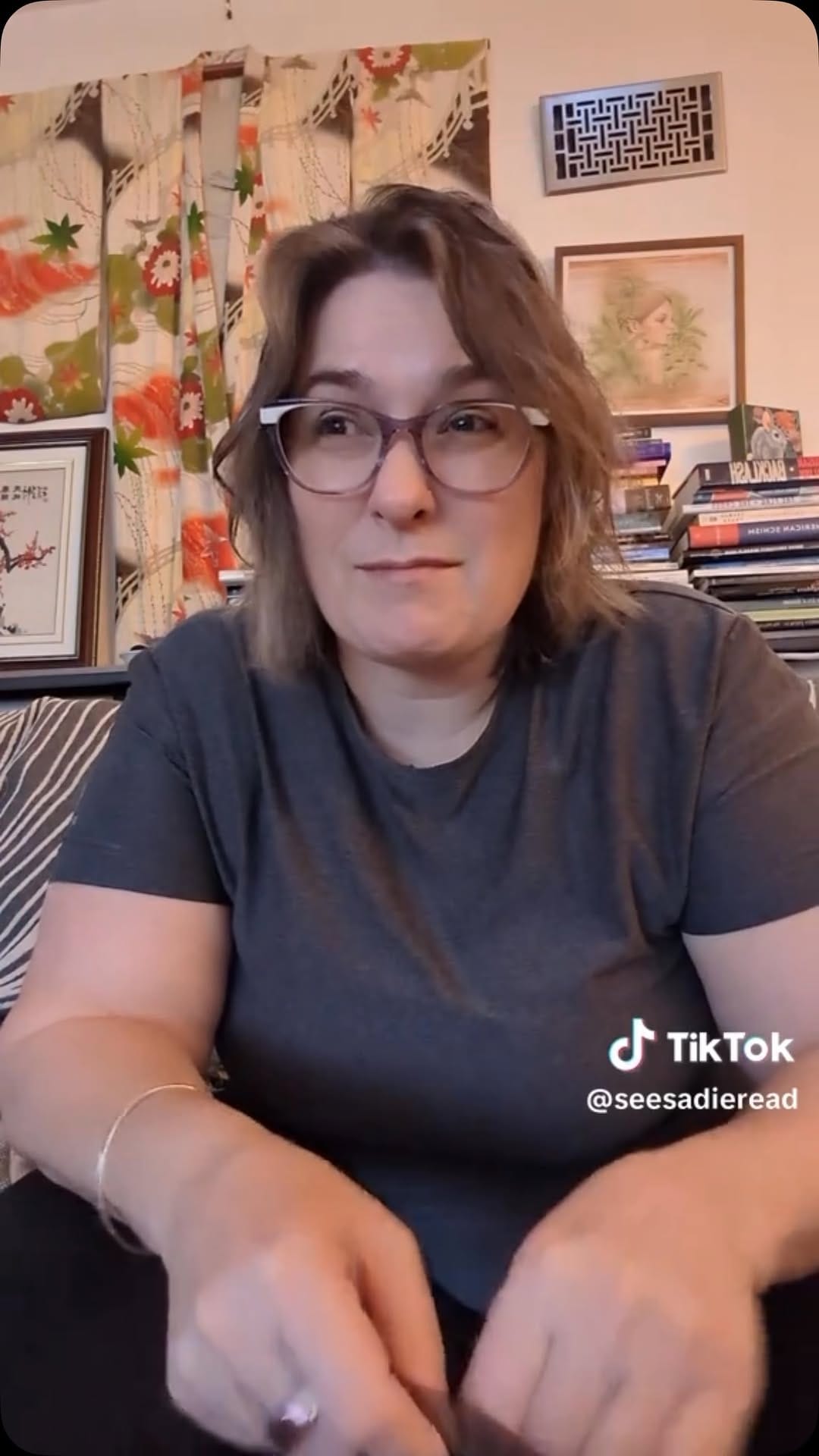 Post 5 by 𝐆-𝐋𝐎𝐕𝐄𝐒 on Instagram (video)