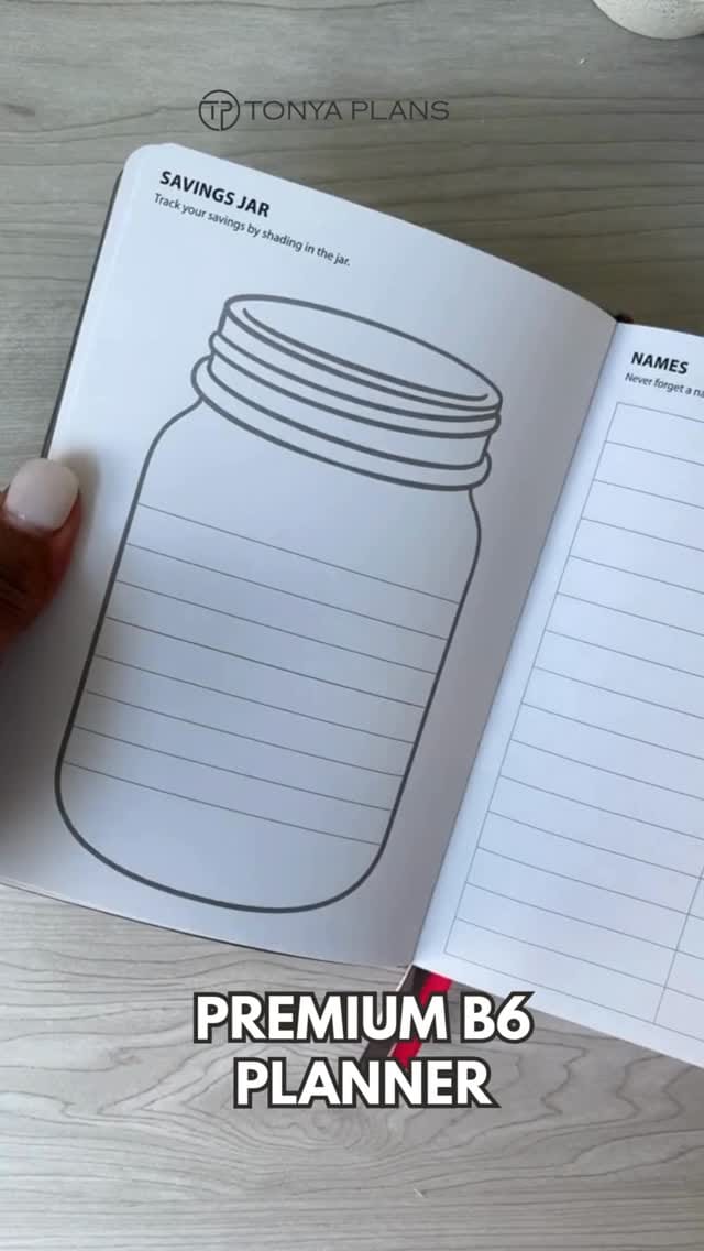 Post 7 by Tonya Plans 🖤 Planners on Instagram (video)