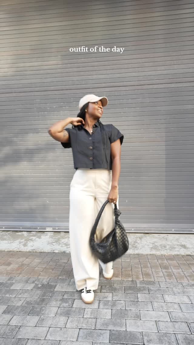 Post 9 by Desirae Shanice on Instagram (video)