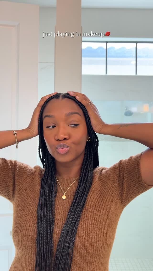 Post 10 by Desirae Shanice on Instagram (video)