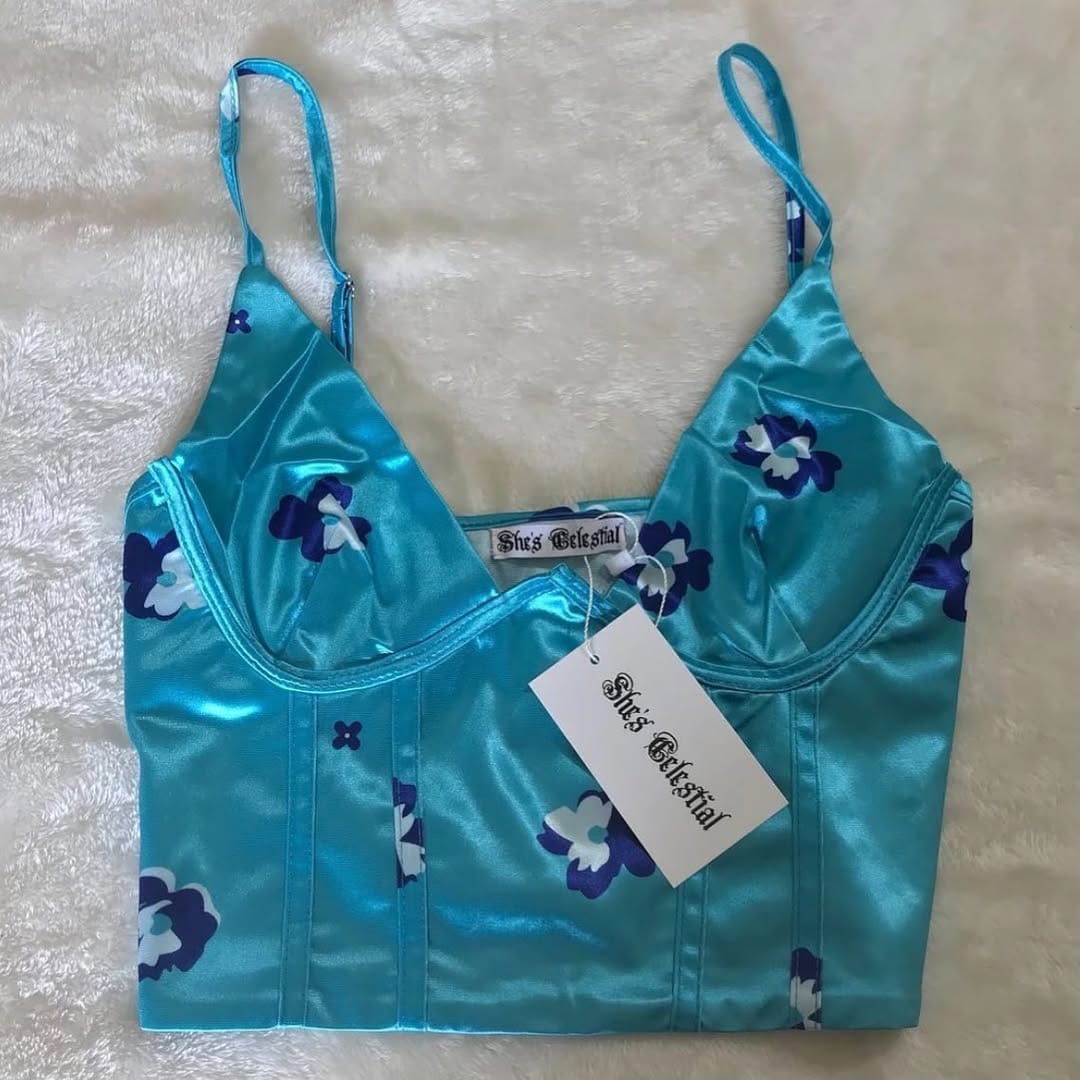 Post 11 by @shopshescelestial on Instagram (image)