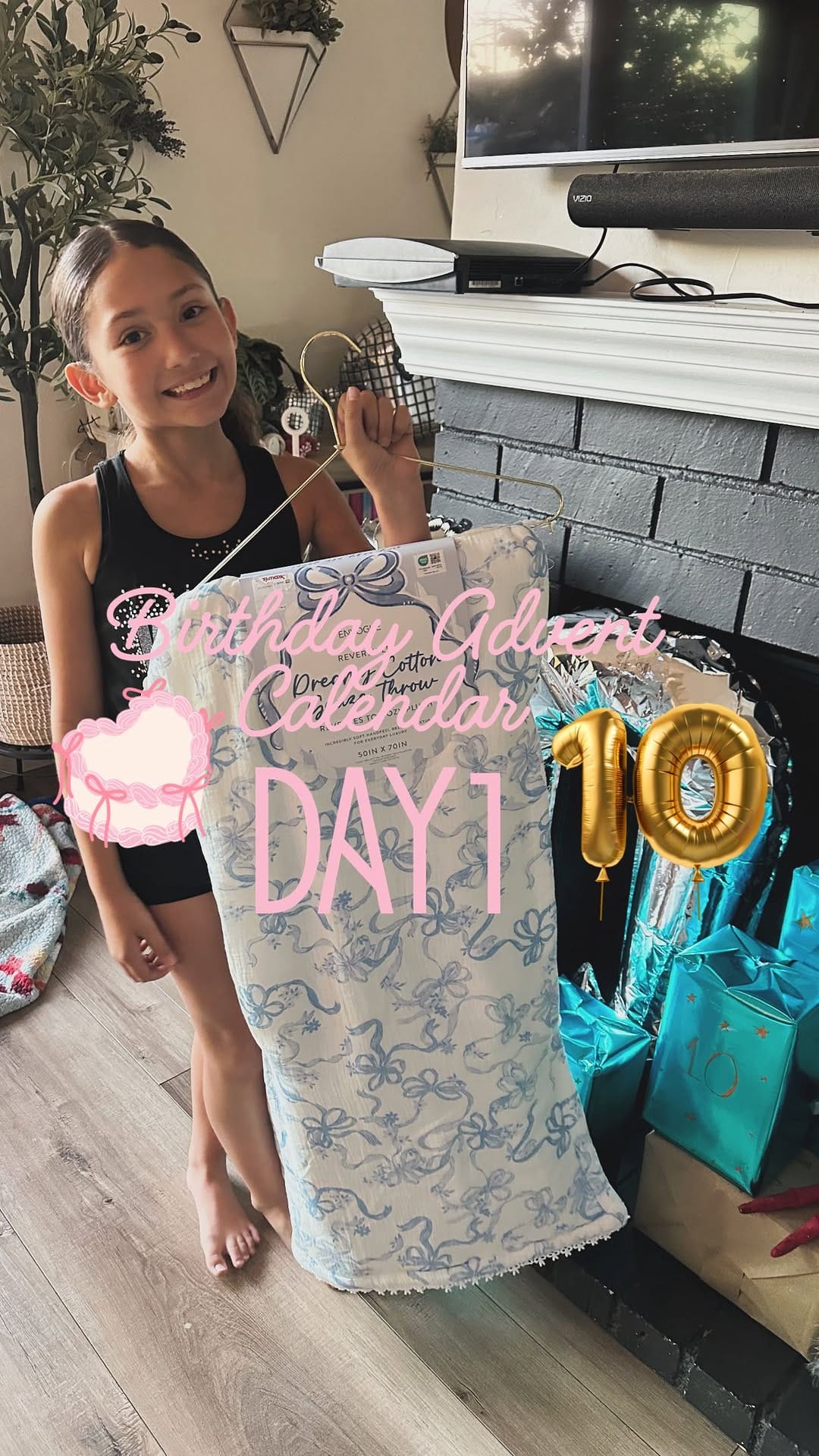 Post 12 by 𝘛𝘌𝘙𝘌𝘚𝘌🖤 Style + Junk Journal + Cheer Mom on Instagram (video)