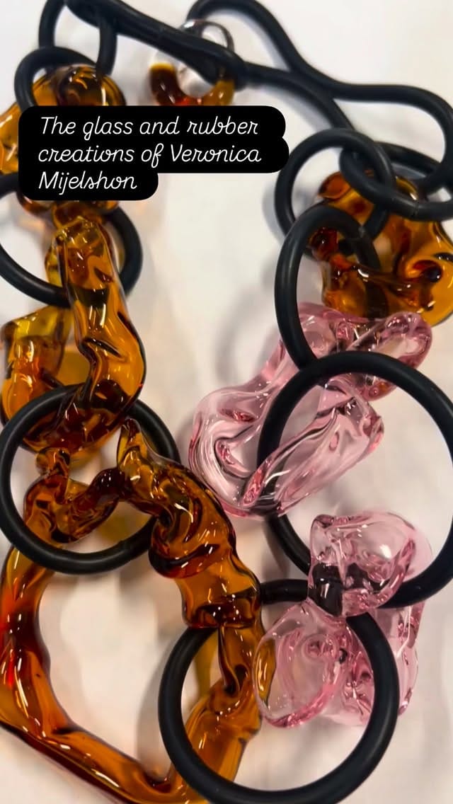 Post 5 by Jennifer Altmann on Instagram (video)