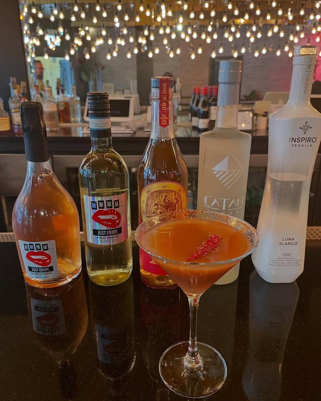Post 9 by Catan Pisco on Instagram (carousel)