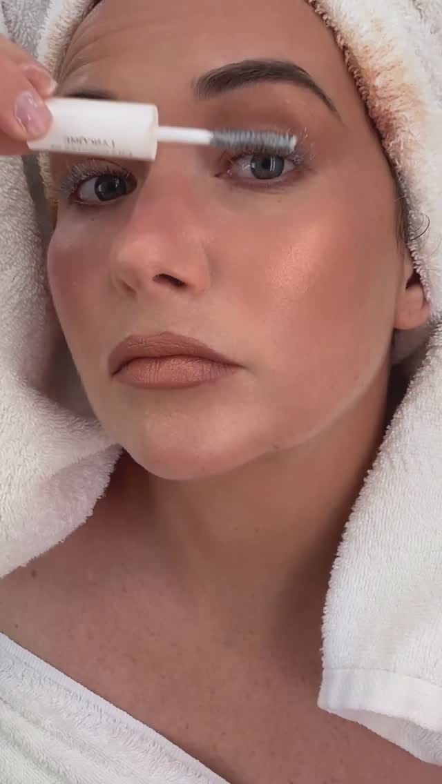 Post 9 by CHRISTINAN ALBIN on Instagram (video)
