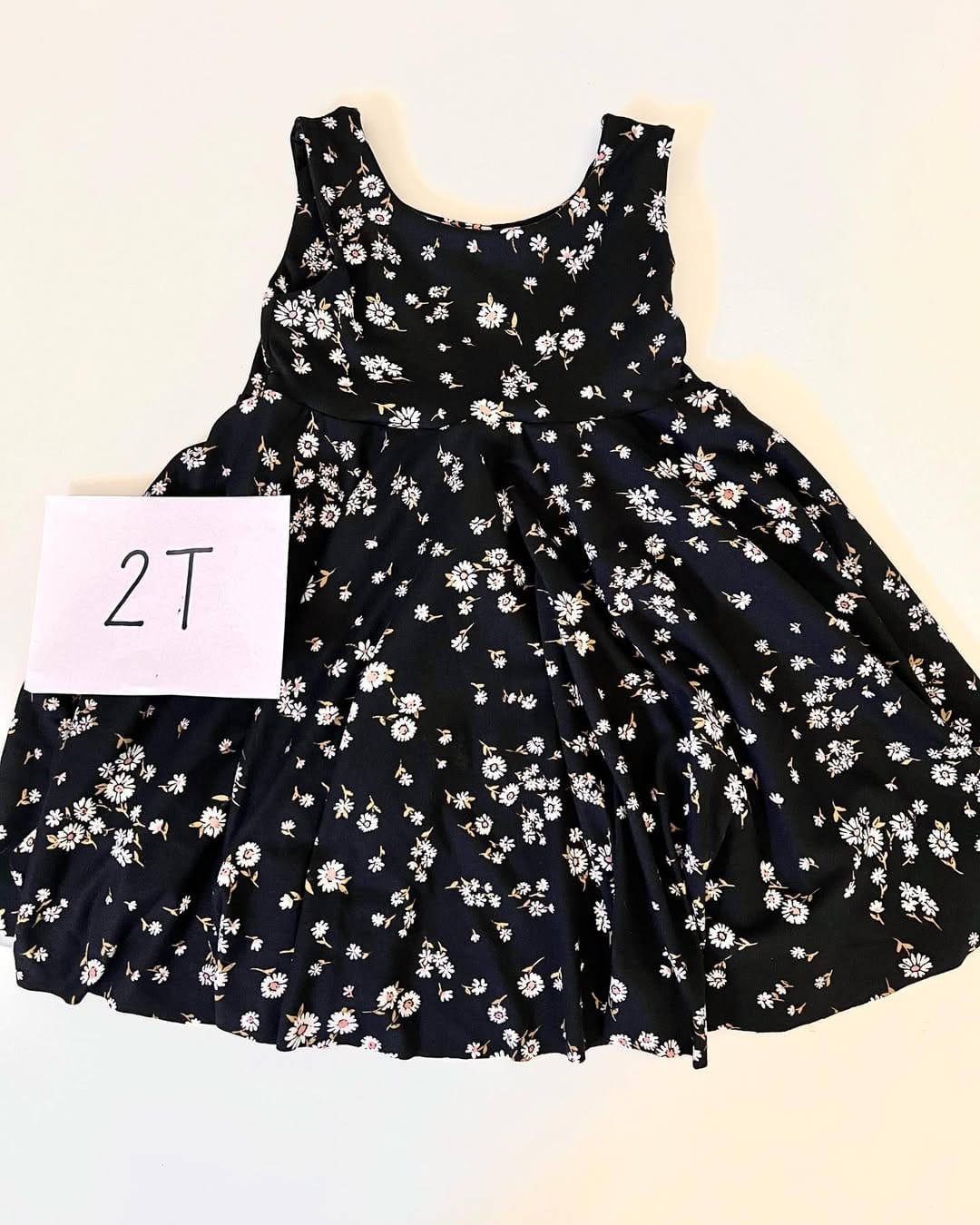 Post 5 by Bizzy Sewing Apparel (Amber aka Bizzy) on Instagram (image)
