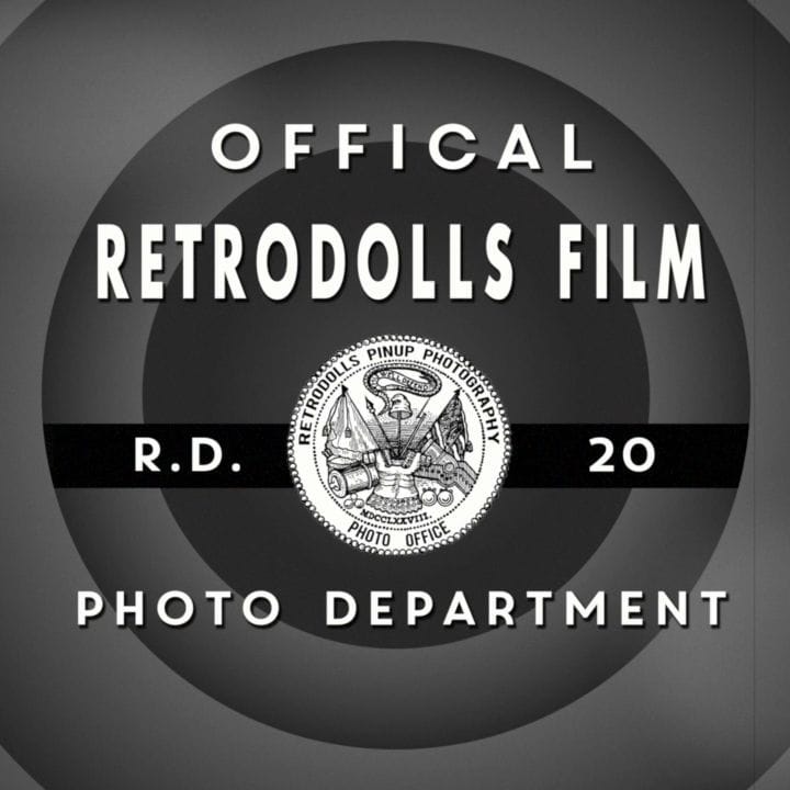 Post 10 by 𝗥𝗲𝘁𝗿𝗼𝗱𝗼𝗹𝗹𝘀 𝗣𝗶𝗻𝘂𝗽 𝗣𝗵𝗼𝘁𝗼𝗴𝗿𝗮𝗽𝗵𝘆 on Instagram (video)