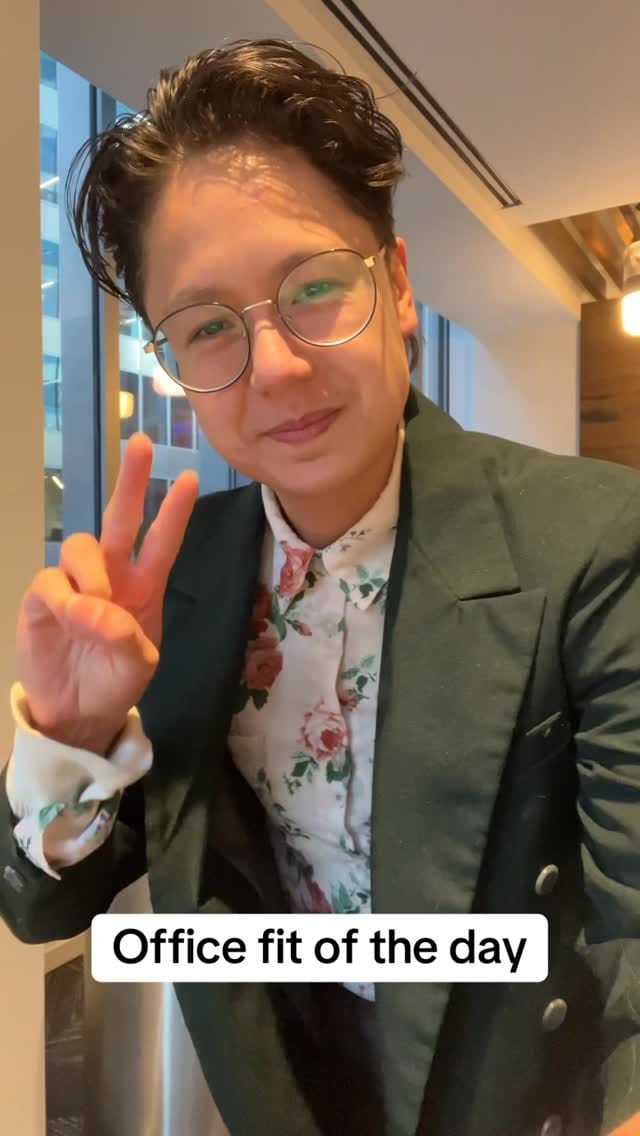 Post 2 by Androgynous Thrifter/Designer on Instagram (video)