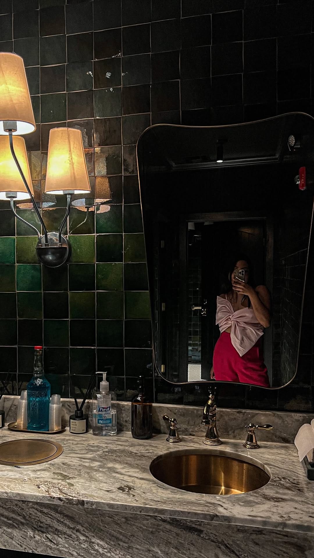 Post 1 by Elena González Hernandez on Instagram (video)