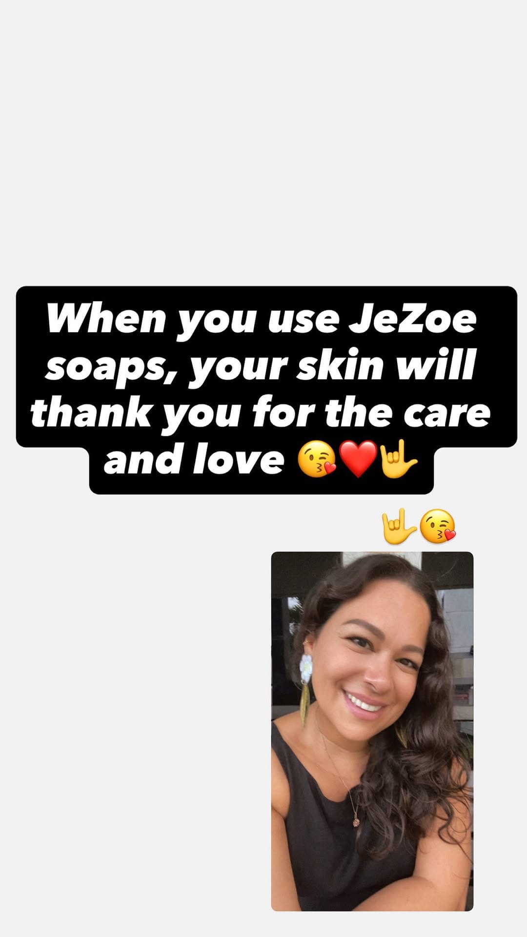 Post 2 by JeZoe on Instagram (video)