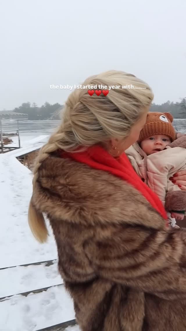 Post 9 by Jaclyn on Instagram (video)
