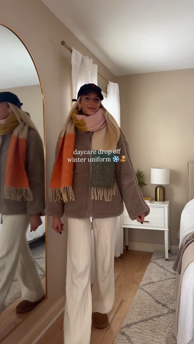 Post 6 by Jaclyn on Instagram (video)