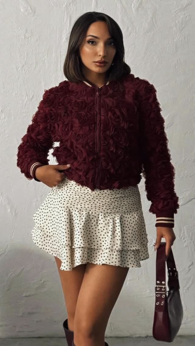 Post 7 by WOMEN CLOTHING /  FASHION ACCESSORIZES on Instagram (video)