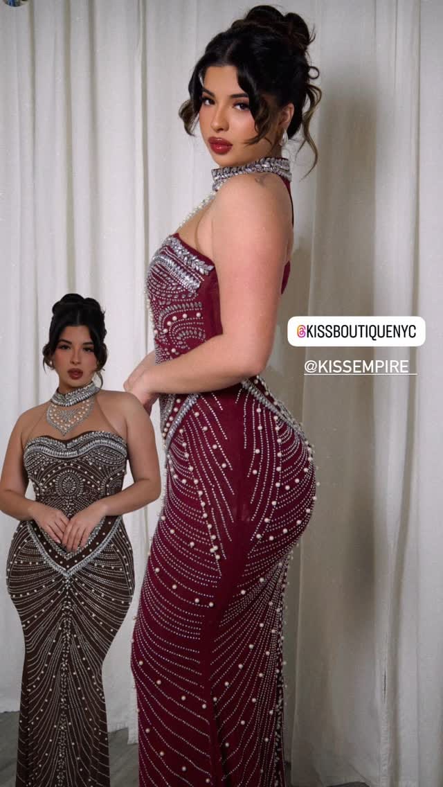 Post 3 by WOMEN CLOTHING /  FASHION ACCESSORIZES on Instagram (video)