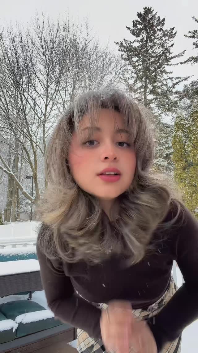 Post 3 by Britney Roldán on Instagram (video)