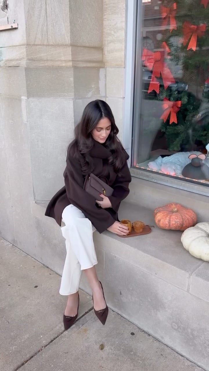 Post 4 by Zainab Fatima | Fashion + Travel blogger on Instagram (video)