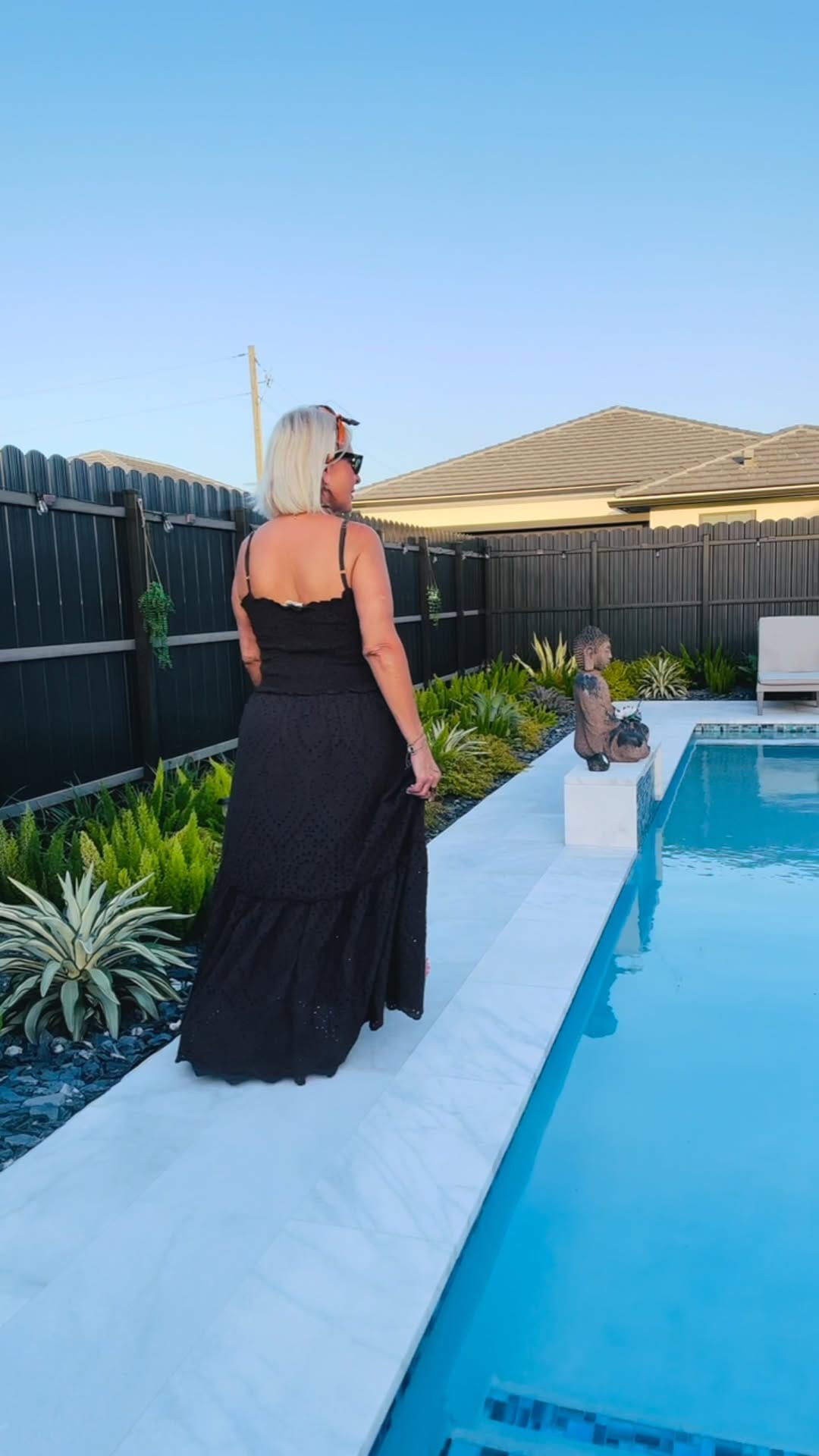 Post 3 by Emily Carrizo Fashionista on Instagram (video)