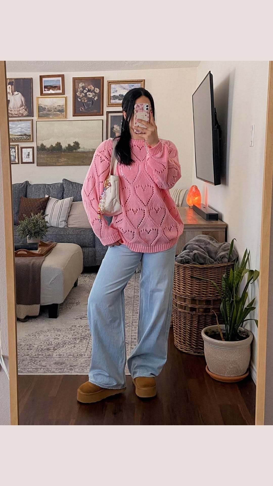 Post 5 by JESS on Instagram (video)