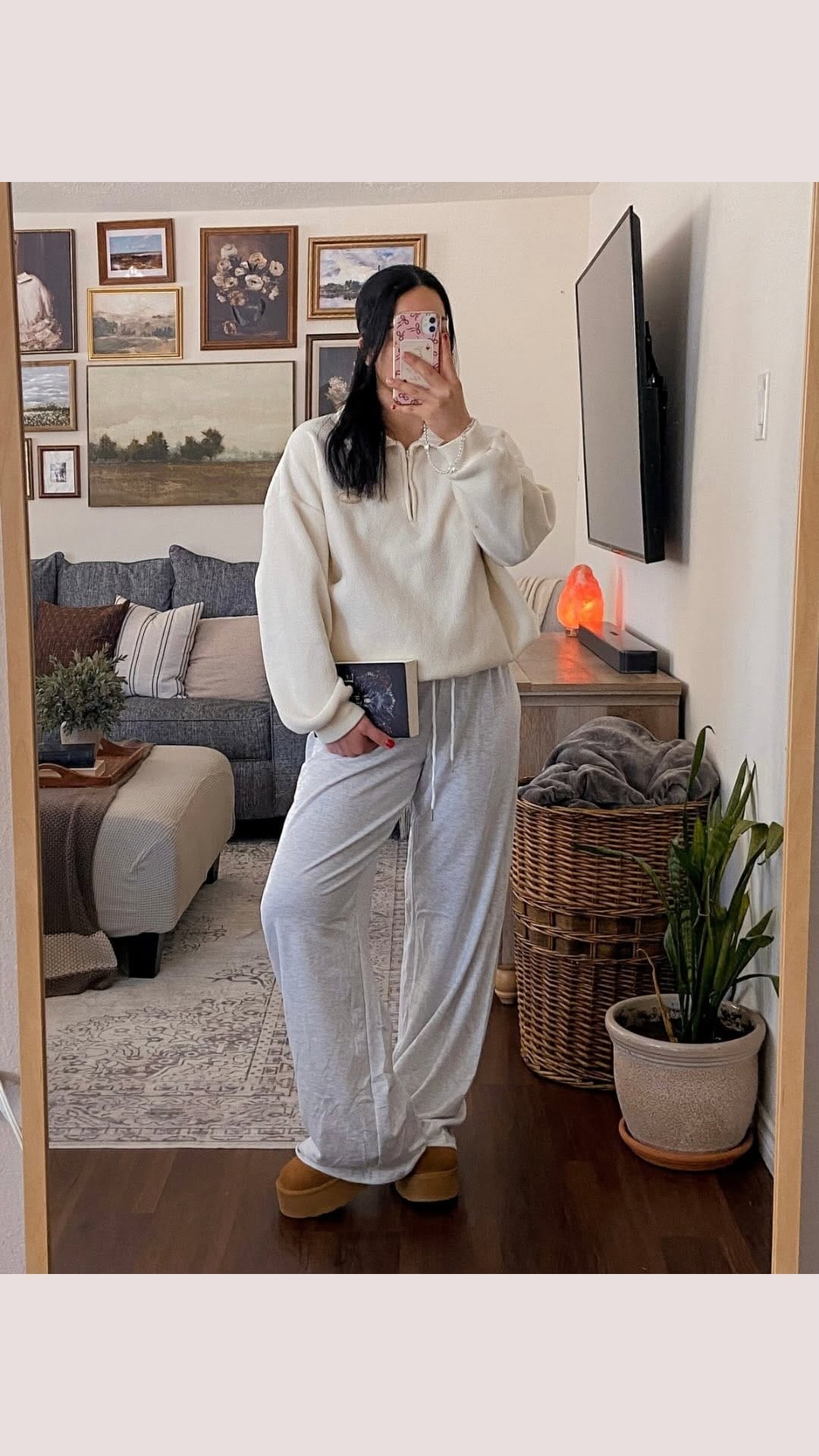 Post 2 by JESS on Instagram (video)