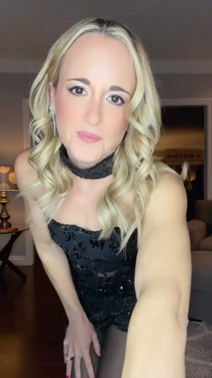 Post 2 by Ashley Elizabeth on Instagram (video)