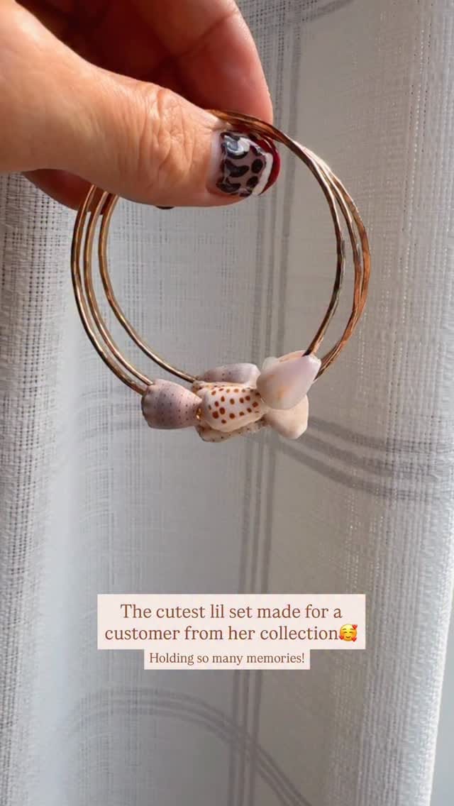 Post 6 by Emakai | dainty jewelry and custom art on Instagram (video)