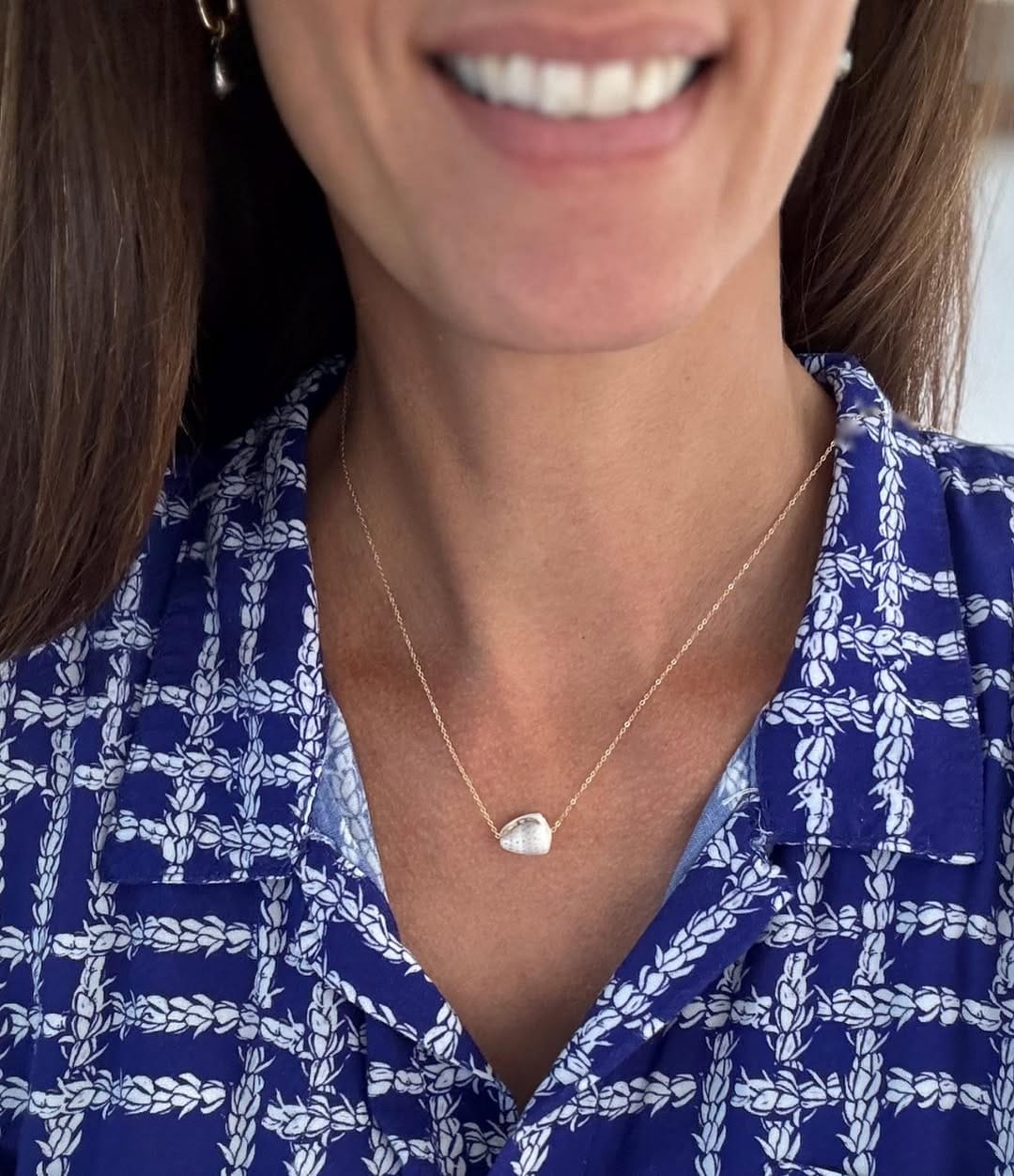 Post 11 by Emakai | dainty jewelry and custom art on Instagram (carousel)