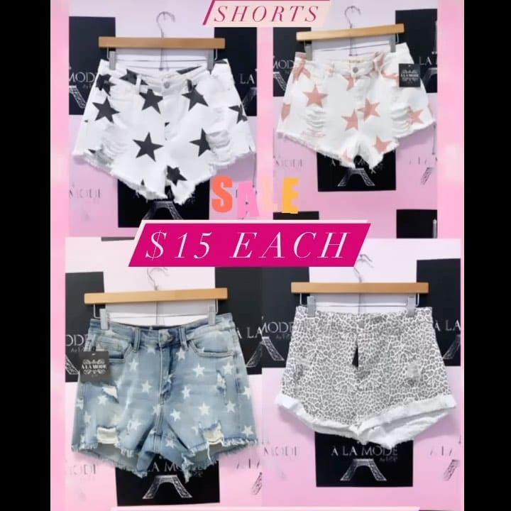 Post 8 by À LA MODE on Instagram (video)