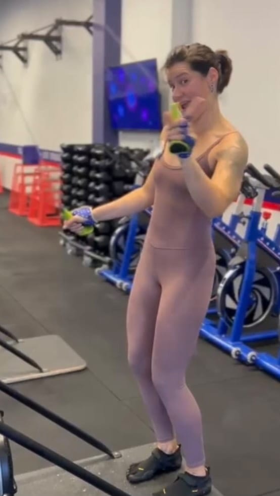 Post 11 by G-Loves Workout Gloves on Instagram (video)