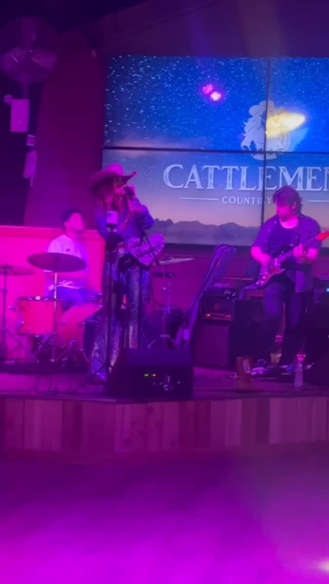 Post 2 by T I O N A  C A M P B E L L on Instagram (video)